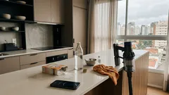 Como manter a casa em dia sem virar “segundo turno”: uma rotina curta que evita retrabalho