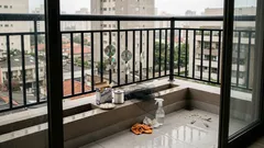 Naftalina espanta pombos? Por que o cheiro engana (e o que costuma funcionar melhor)